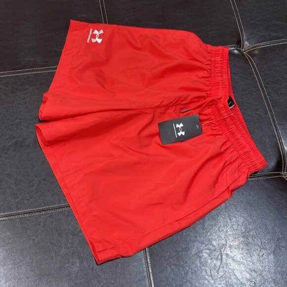 Under Armour Men's Essential Volley Shorts - Picture 6 of 12